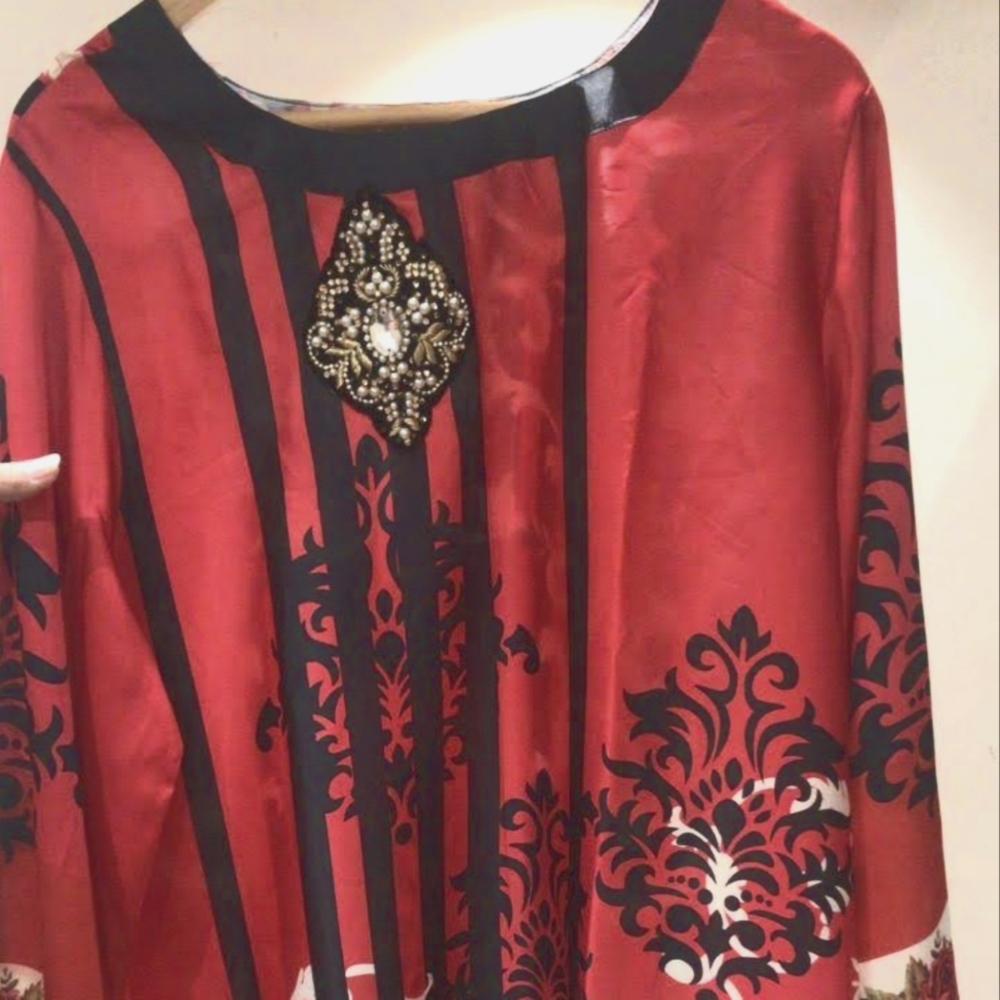 I lace silk tunic